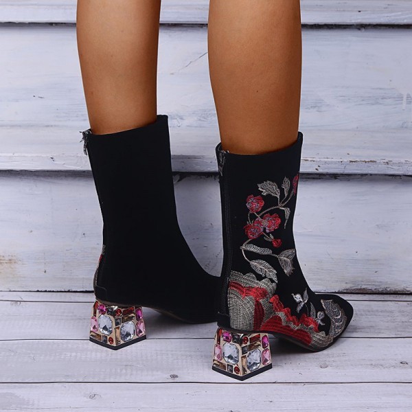 Size:4.5-12 Women Retro Flower Embroidery Chunky Heel Mid-Calf Boots