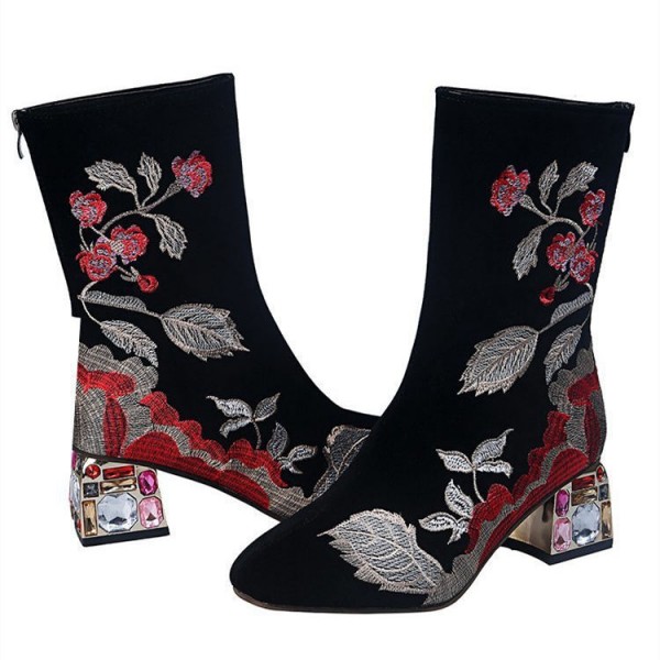 Size:4.5-12 Women Retro Flower Embroidery Chunky Heel Mid-Calf Boots