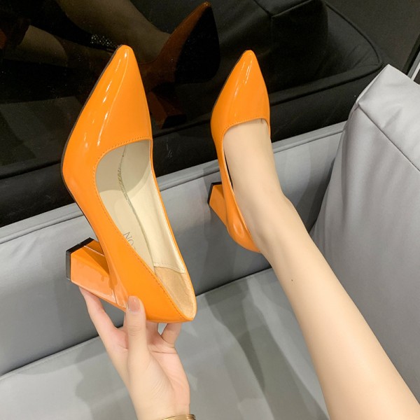 Women Fashion Candy Color Pointed Toe Chunky Heel Pumps