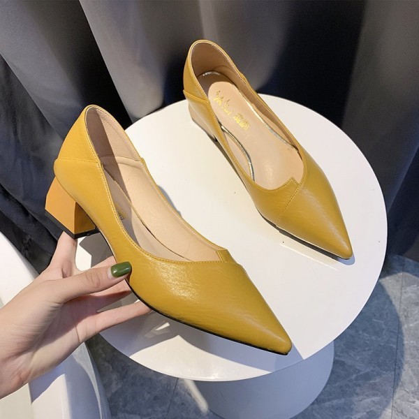 Women Fashion Solid Color Pointed Toe PU Pumps