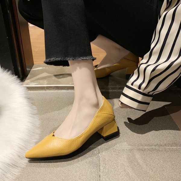 Women Fashion Solid Color Pointed Toe PU Pumps