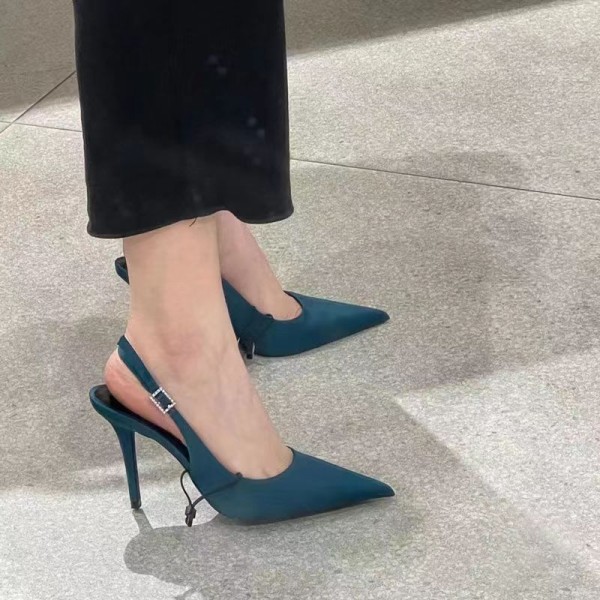 Women Fashion Sexy Pointed Toe Hollow High Heels