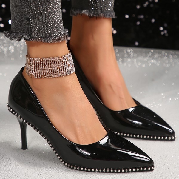 Women Fashion Plus Size Studded Pointed Toe Pumps