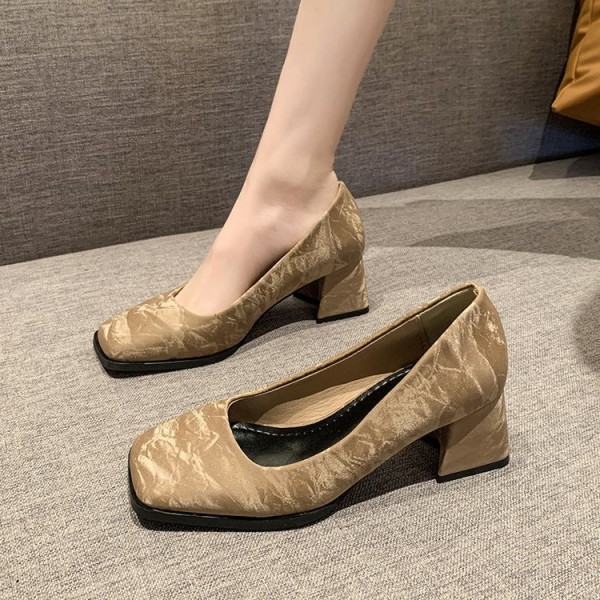 Women Fashion Solid Color Square Toe Chunky Heel Pumps